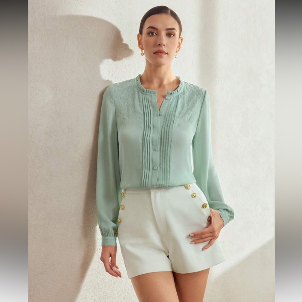 MOTF Long Sleeve Embroidered Blouse - S